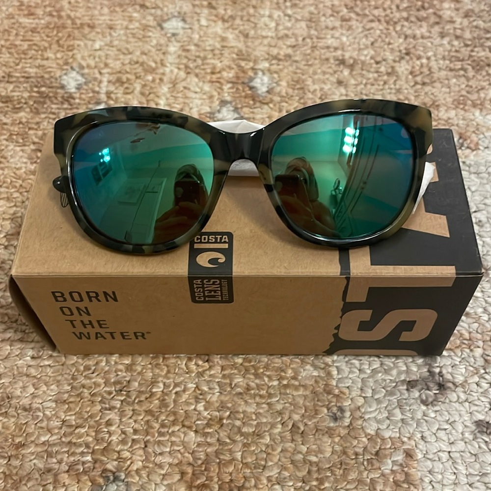 Brand new Costa Bimini sunglasses